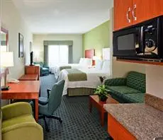 Holiday Inn Express & Suites Toluca Zona Aeropuerto 