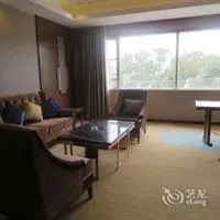 Junhao Grand Hotel Huizhou 