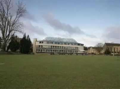 Oxford University Club Guest Rooms