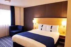 Holiday Inn Express Manchester Airport 