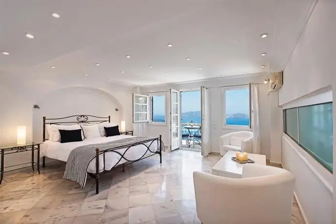 Athina Luxury Suites 