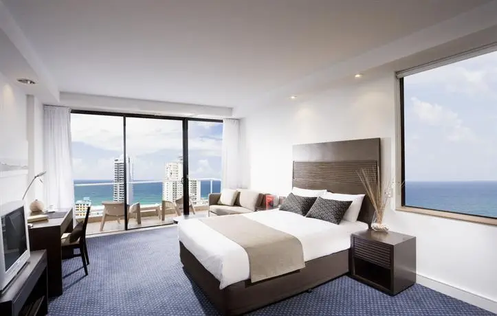 Crowne Plaza Surfers Paradise