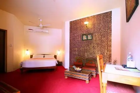 Deshadan Cliff & Beach Resort Varkala