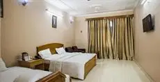 Hotel Maya Regency Bhimtal 