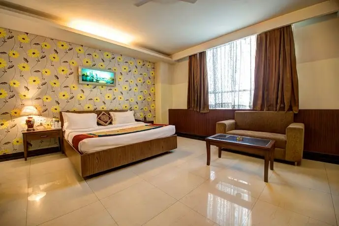 Hotel P R Residency 