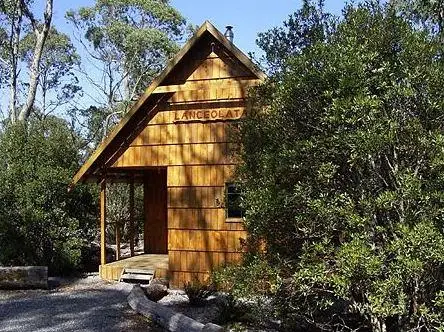 Cradle Mountain Highlanders 