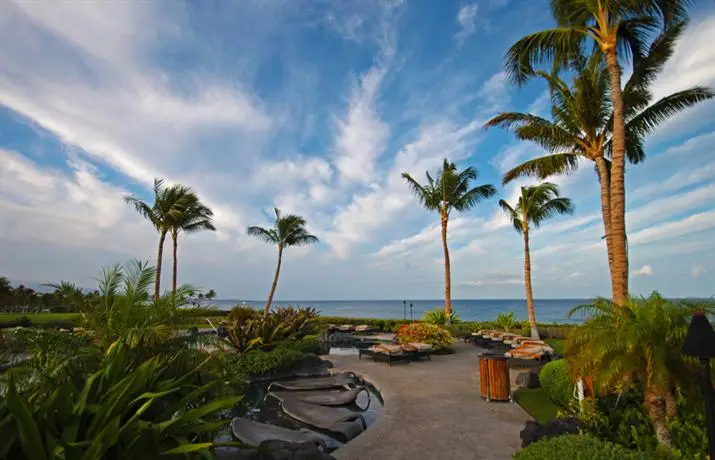 Castle Halii Kai at Waikoloa 