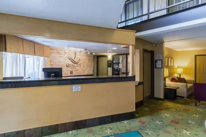 Quality Inn & Suites Mayo Clinic Area