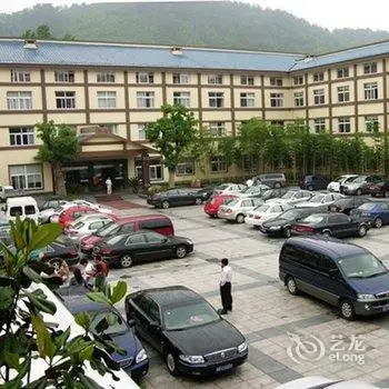 ZhongNan Resort Hotel