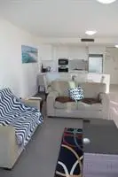 Kirra Surf Apartment 