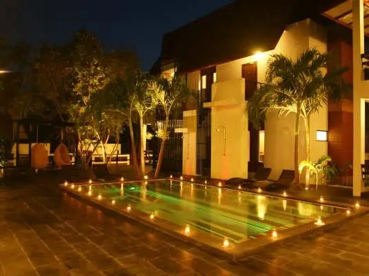 Cocohut Beach Resort & Spa