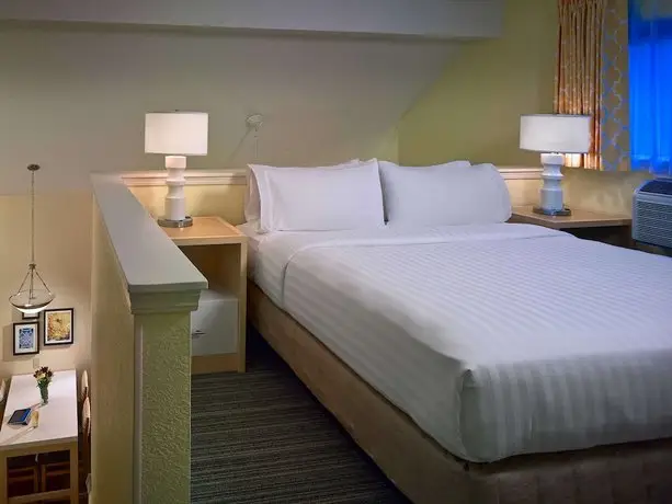 Sonesta ES Suites Cleveland Airport 