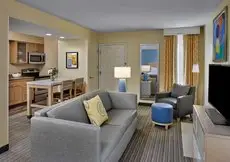 Sonesta ES Suites Cleveland Airport 