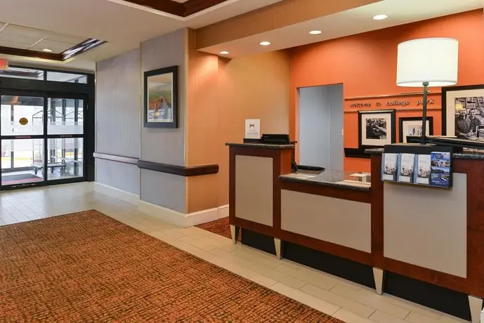 Hampton Inn College Park 