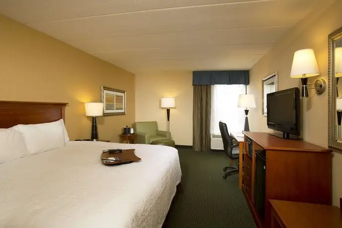 Hampton Inn Alexandria 