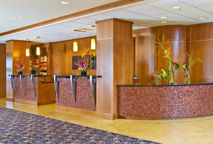 Courtyard by Marriott Boston Logan Airport 