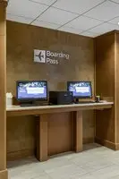 Courtyard by Marriott Boston Logan Airport 