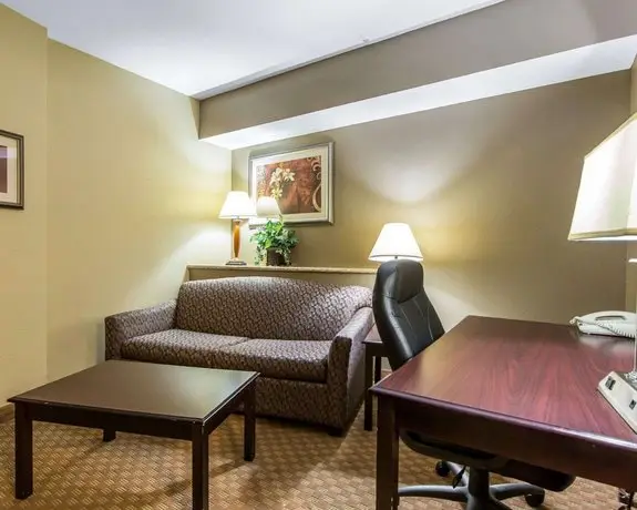 Comfort Suites North Knoxville 