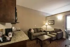 Comfort Inn & Suites Surrey 