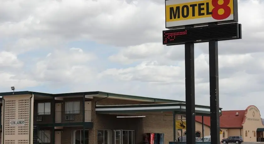 Motel 8 Laramie