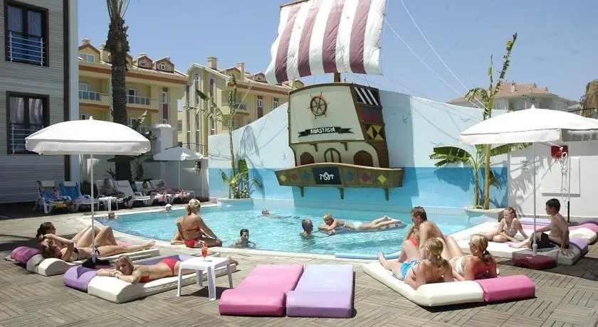 Club Anastasia - Family Hotel 