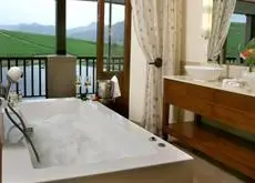 Asara Wine Estate & Hotel 