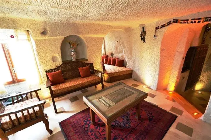 Cappadocia Cave Suites 