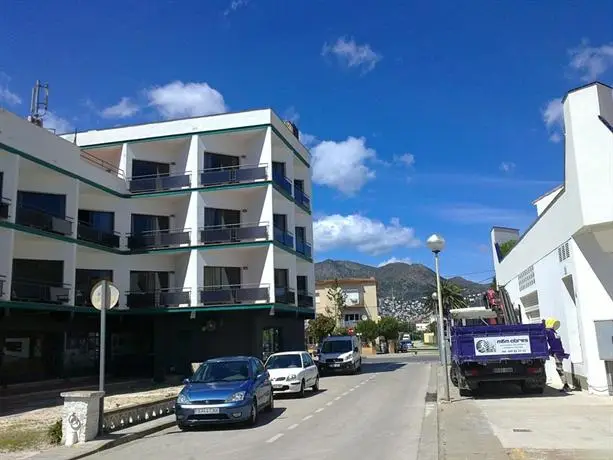 Apartaments Estudis Els Molins 