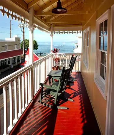 Lahaina Inn