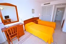 Hostal Residencia Molins Park 