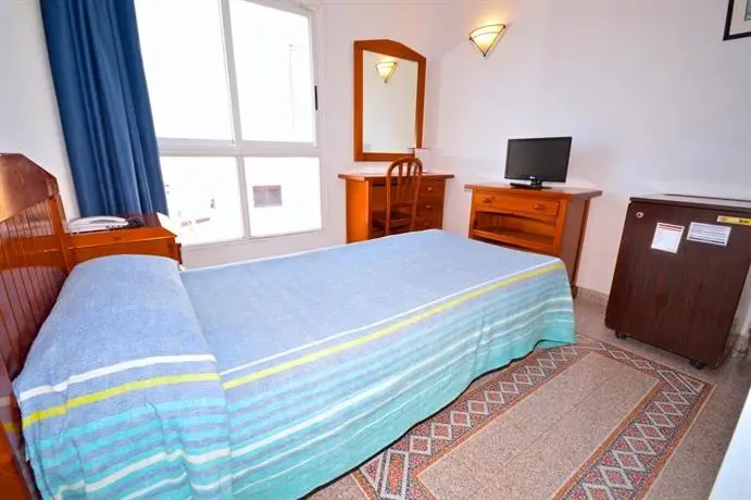 Hostal Residencia Molins Park 