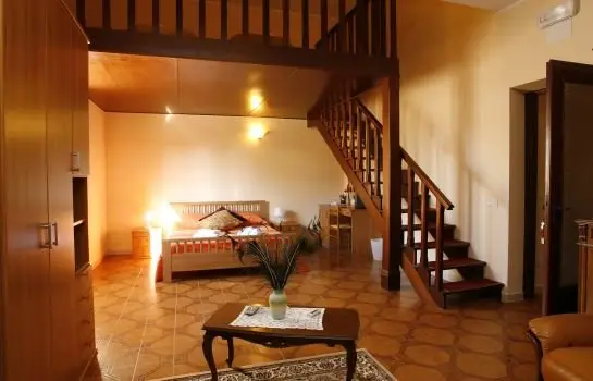 Bed and Breakfast Luana Inn Airport 