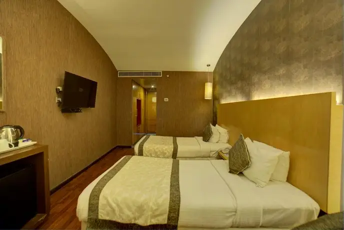 Goldfinch Hotel Mangalore 