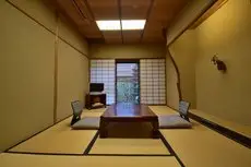 Kyoto Ryokan SAKANOUE 