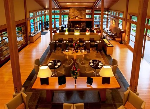 Cedarbrook Lodge 