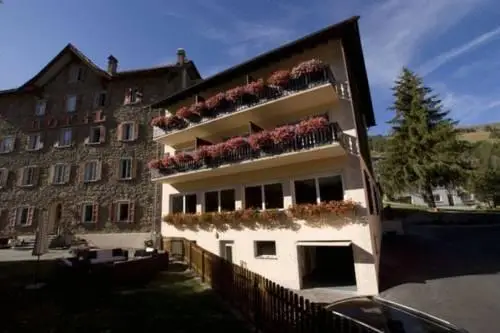 Hotel Bellaval Scuol