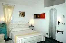 La Villa Yolanda Bed & Breakfast Arzachena 