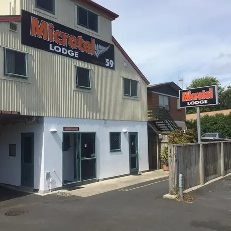 MicroTel Backpackers Hamilton