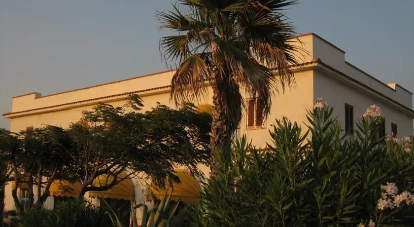 Hotel Laura Paestum 