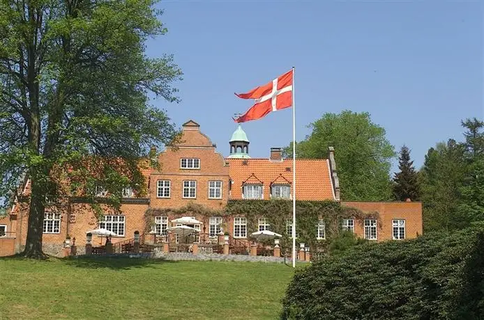 Sauntehus Castle Hotel 