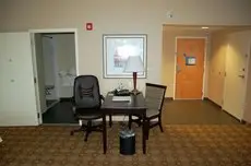 Hampton Inn & Suites Charlotte-Airport 