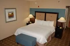 Hampton Inn & Suites Charlotte-Airport 