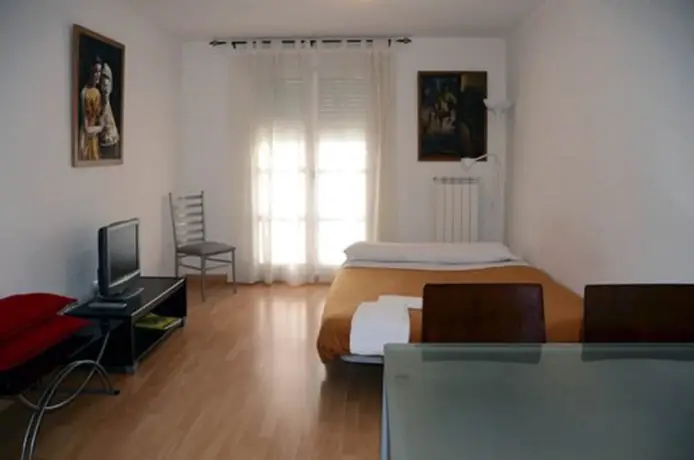 Apartamentos Auhabitatzaragoza 