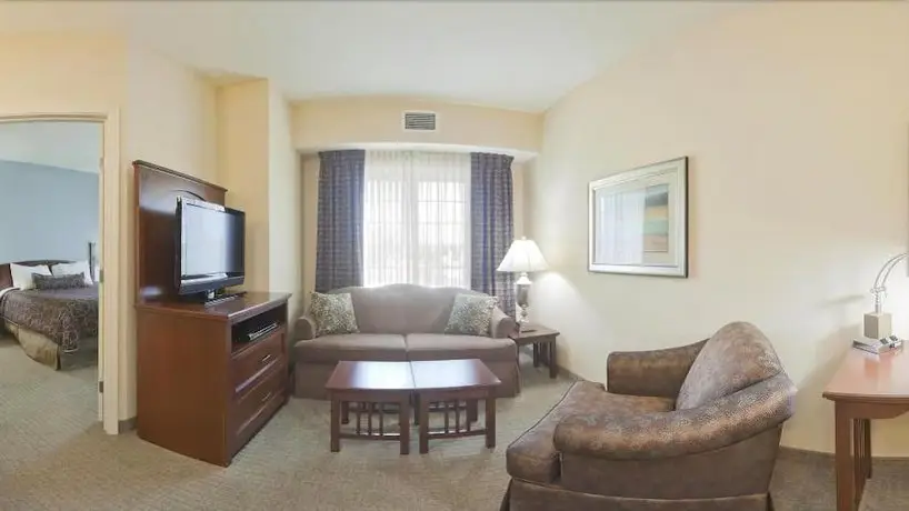 Staybridge Suites Lafayette-Airport 