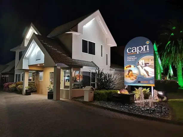 Capri on Fenton 