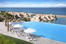 Cove Rotana Resort 