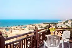 Cove Rotana Resort 