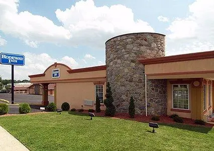 Parkway Inn Philadelphia Airport 