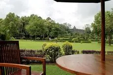 Manohara Resort 