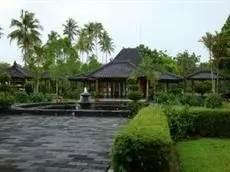 Manohara Resort 